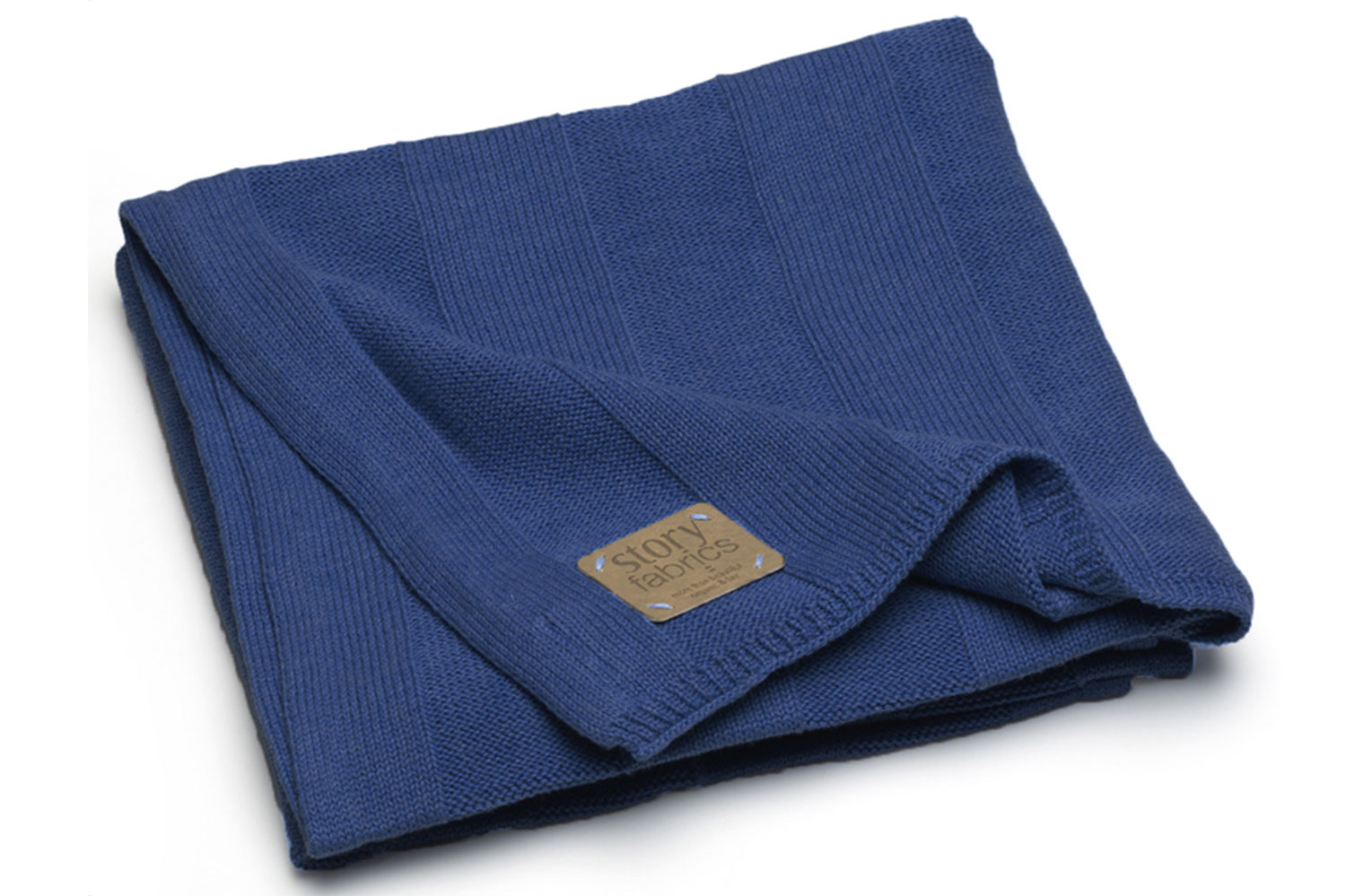 Strickdecke--mittelblau-quadratisch